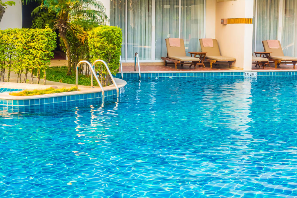 Pool Cleaning Cape Coral FL